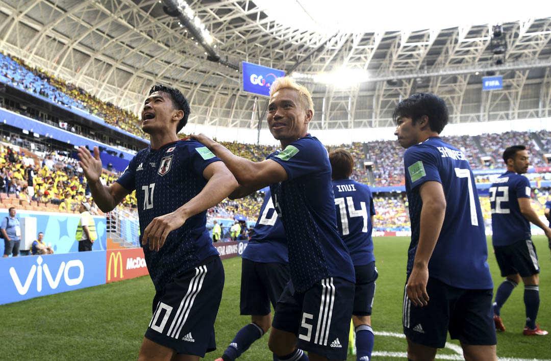 2018年6月19日,俄羅斯世界盃H組,日本對哥倫比亞,香川真司於12碼建功後與隊友一起慶祝。
