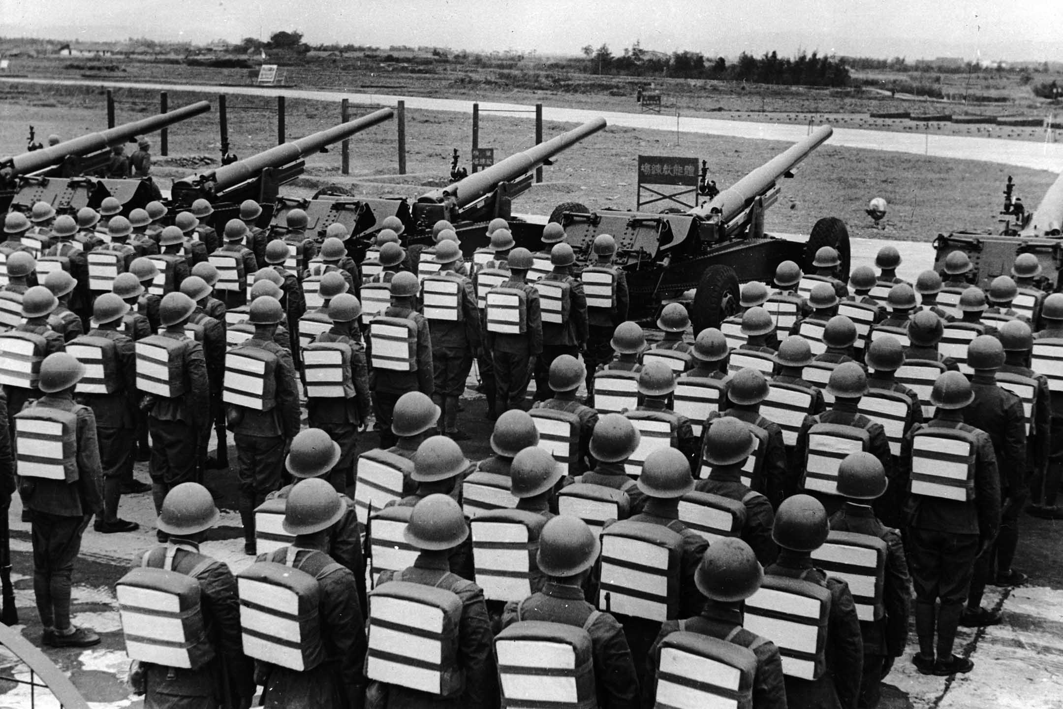 1954年,援军抵达金门。