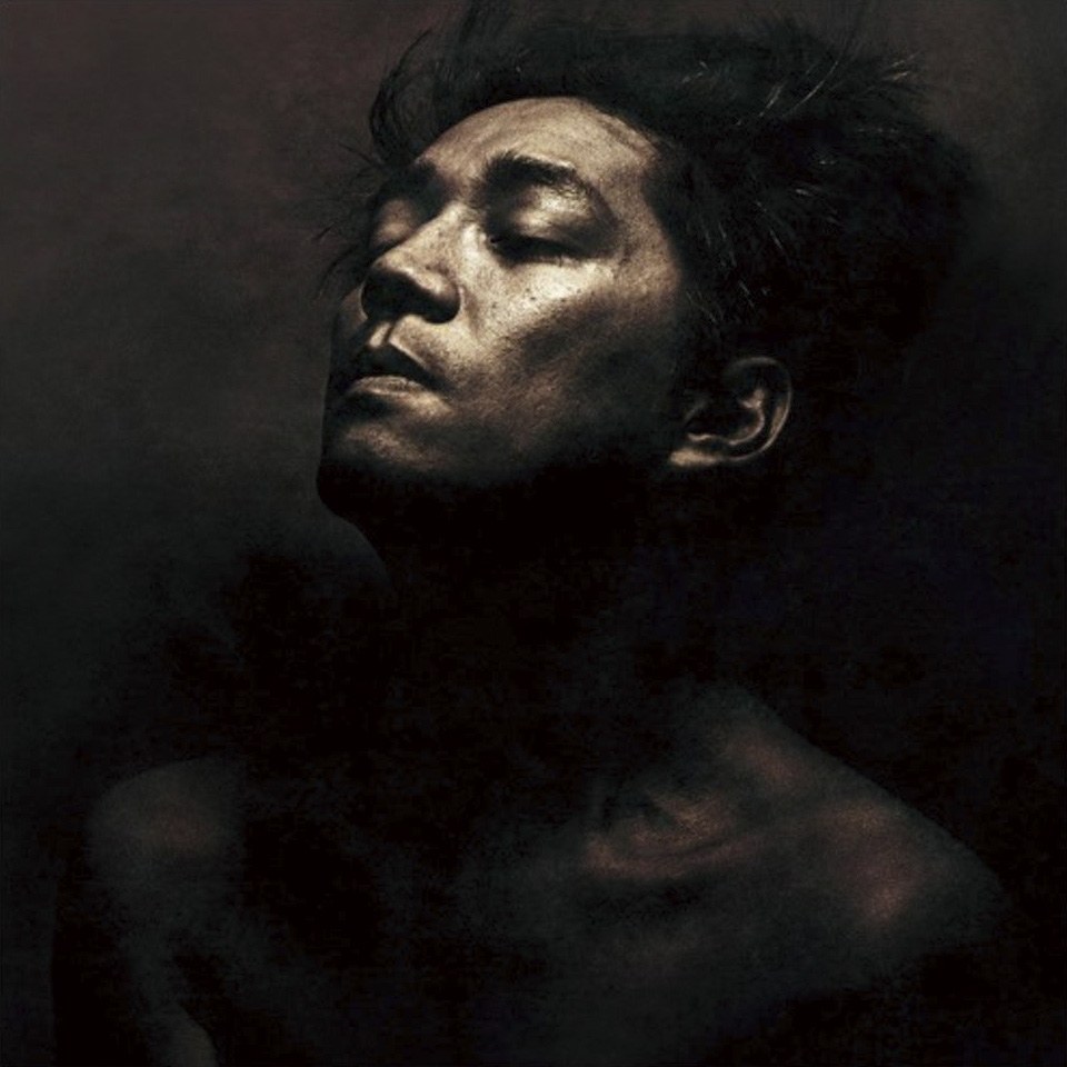 坂本龙一于1989年出版的专辑《Beauty》。