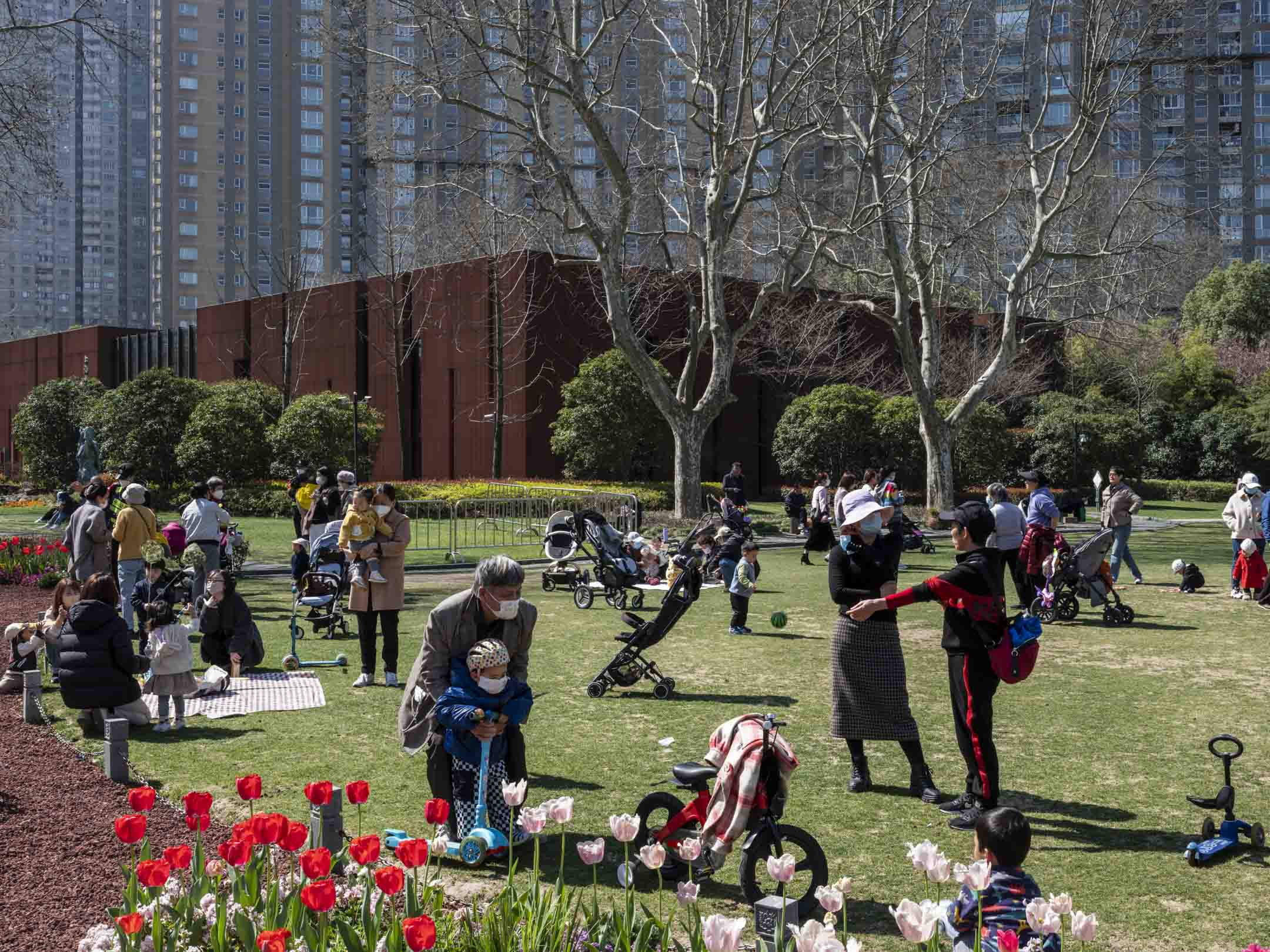 上海中山公園的家庭郊遊活動。