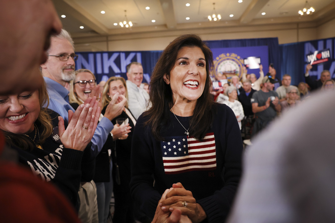 2023年4月26日,共和黨總統參選人妮基·黑利(Nikki Haley)在新罕布什爾州市政廳活動上發表講話。攝:Spencer Platt/Getty Images