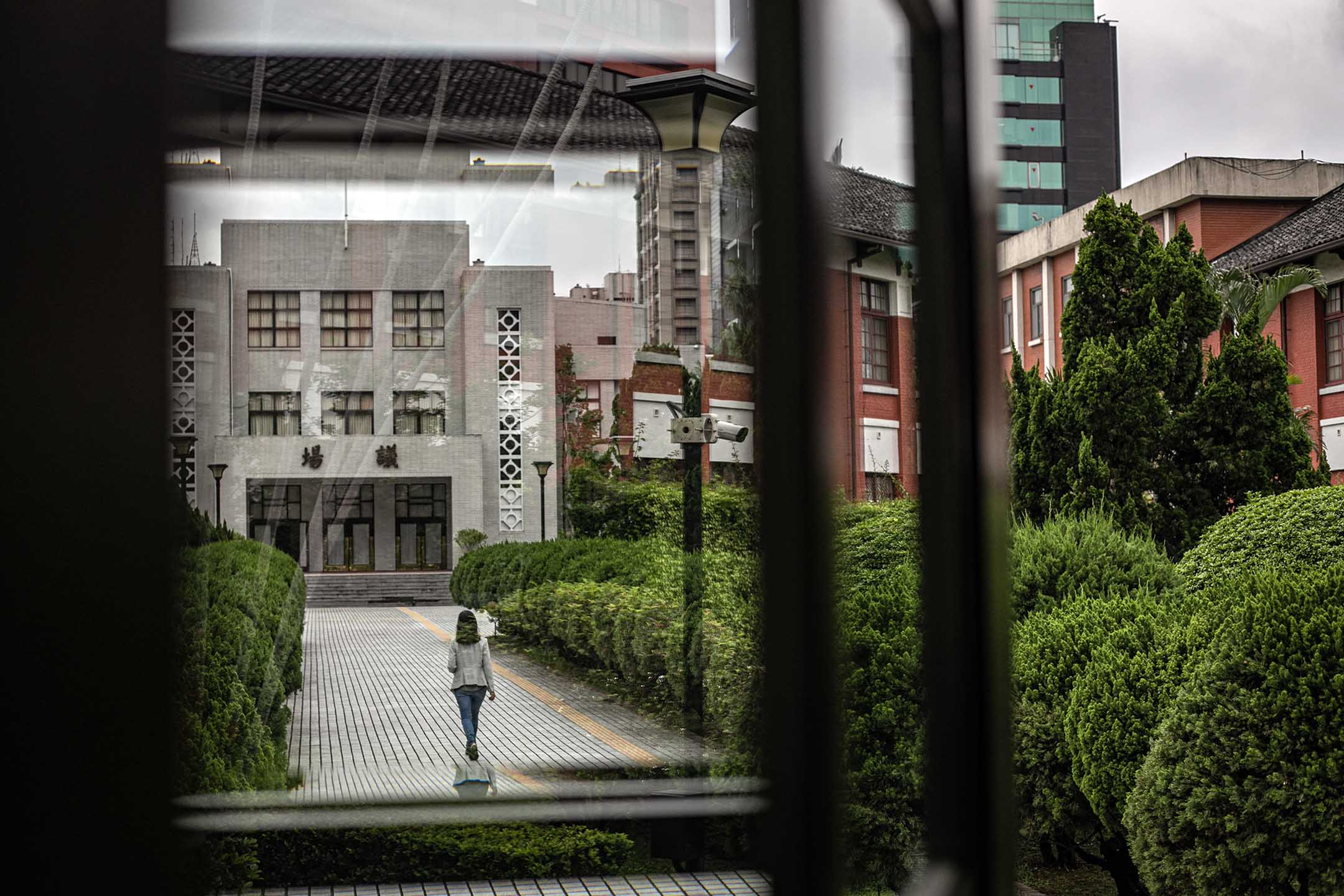資深國會助理睿耘。攝:陳焯煇/端傳媒