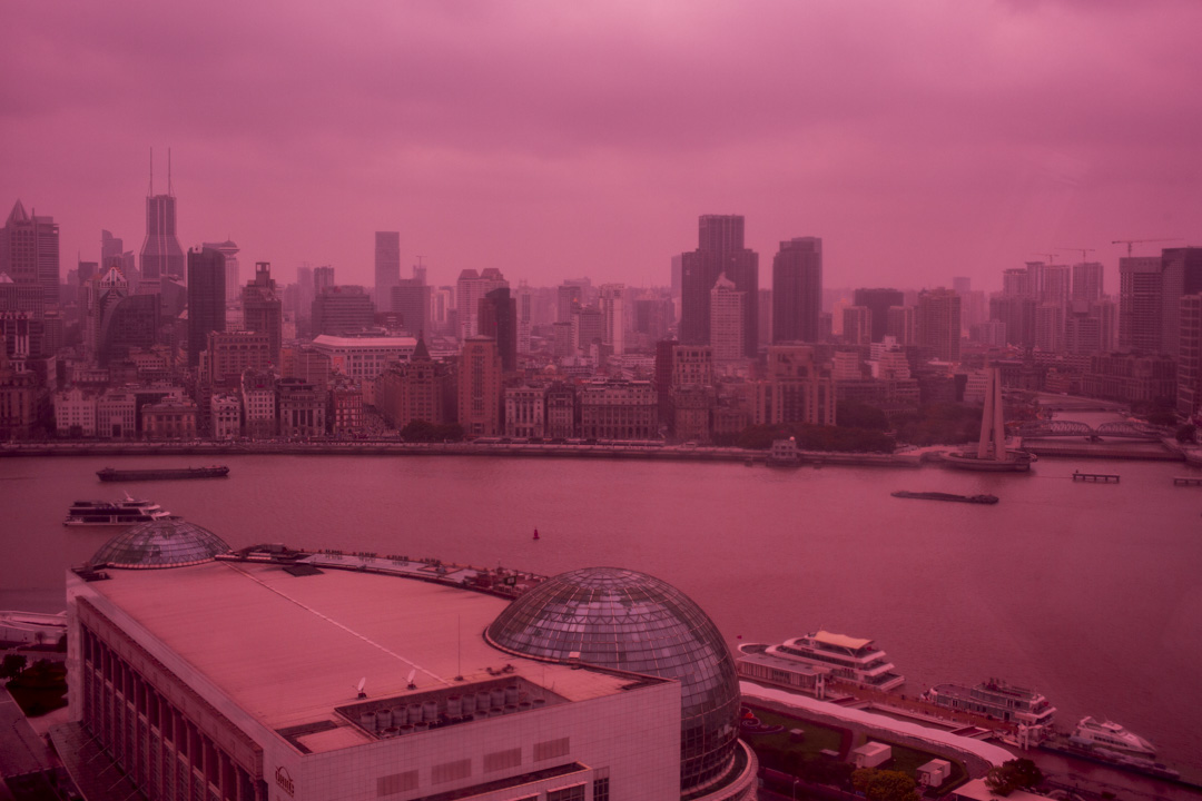 2023年,上海外滩黄浦江。摄:林振东/端传媒