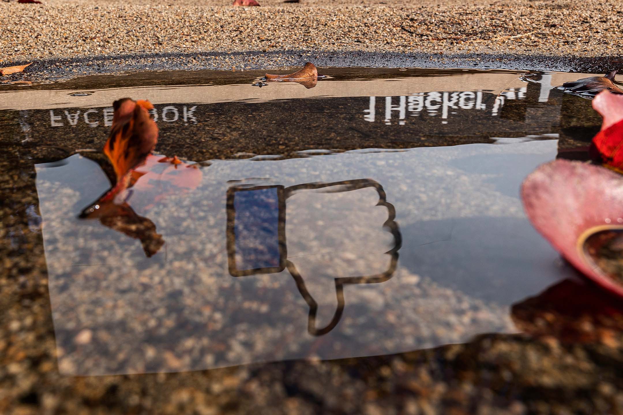 2021年10月25日,美國加利福尼亞州Facebook總部外。圖:VCG via Getty Images