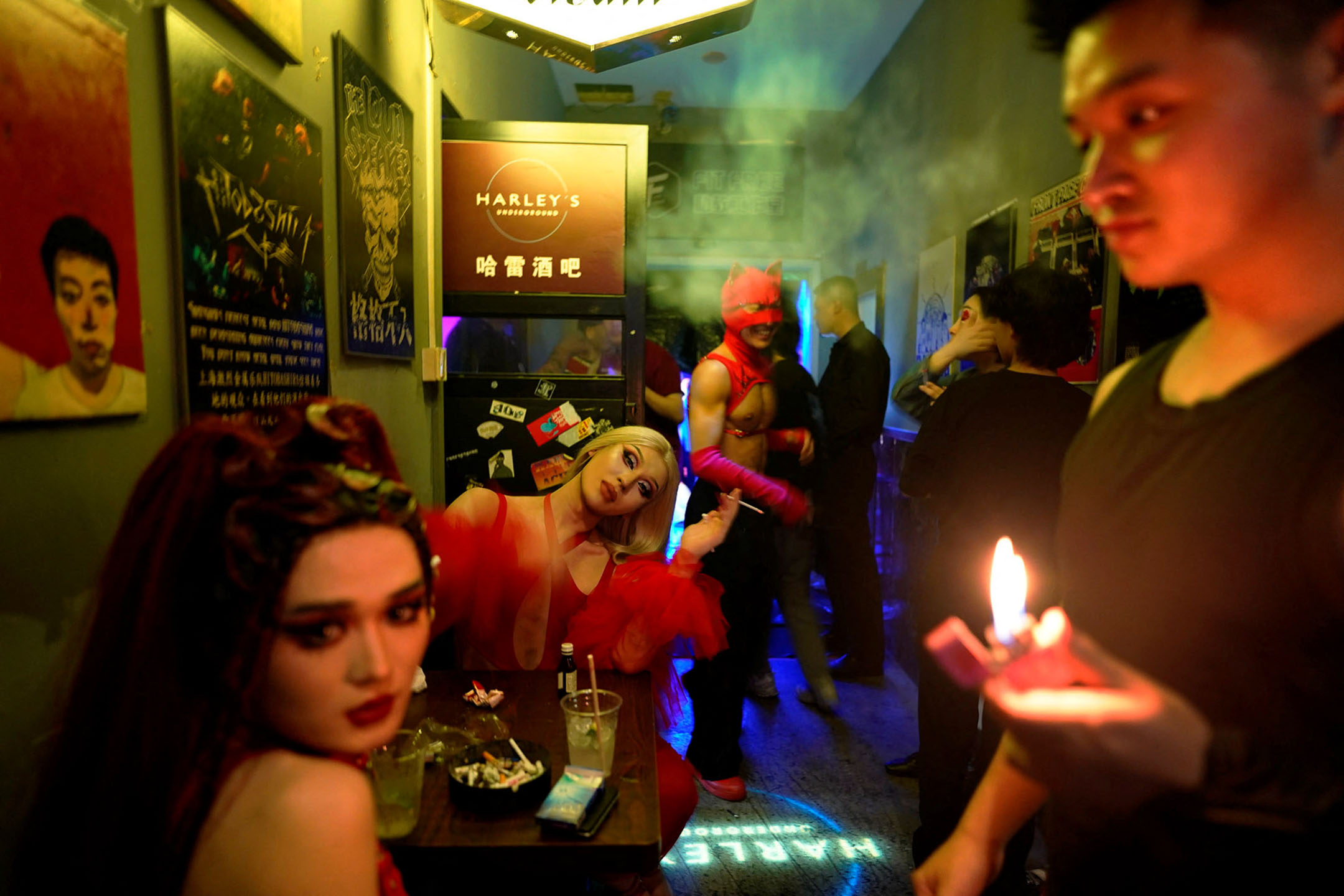 2023年5月13日,中國上海,不同舞者聚集在舞會上,裝扮成不同風格的人物。攝:Aly Song/Reuters/達志影像
