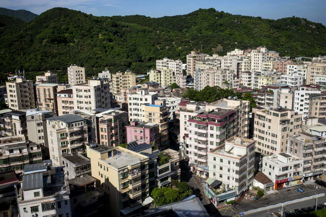 城中村,一直以來對於在廣深打拼的年輕人來說是一個不錯的租房選擇。攝:林文清/端傳媒