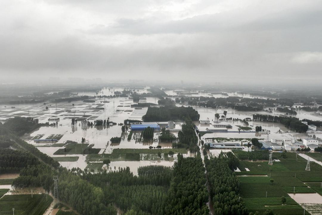 2023年8月1日,中国河北省涿州被洪水包围。摄:Zhai Yujia/China News Service/VCG via Getty Images