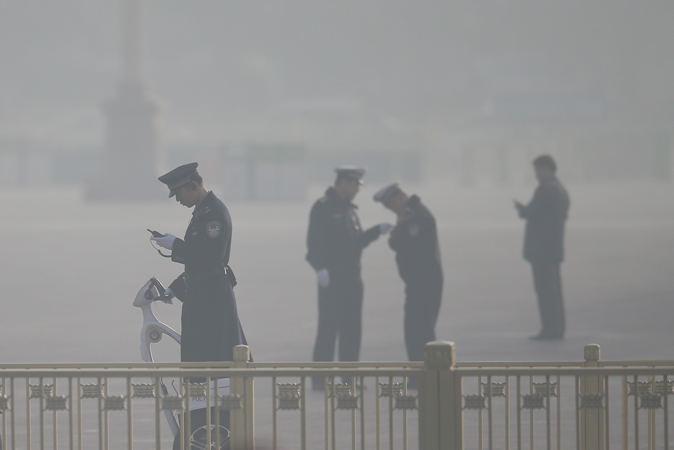 2013年3月8日，北京，當地持續遭遇嚴重空氣污染「霧霾」。攝：Feng Li/Getty Images