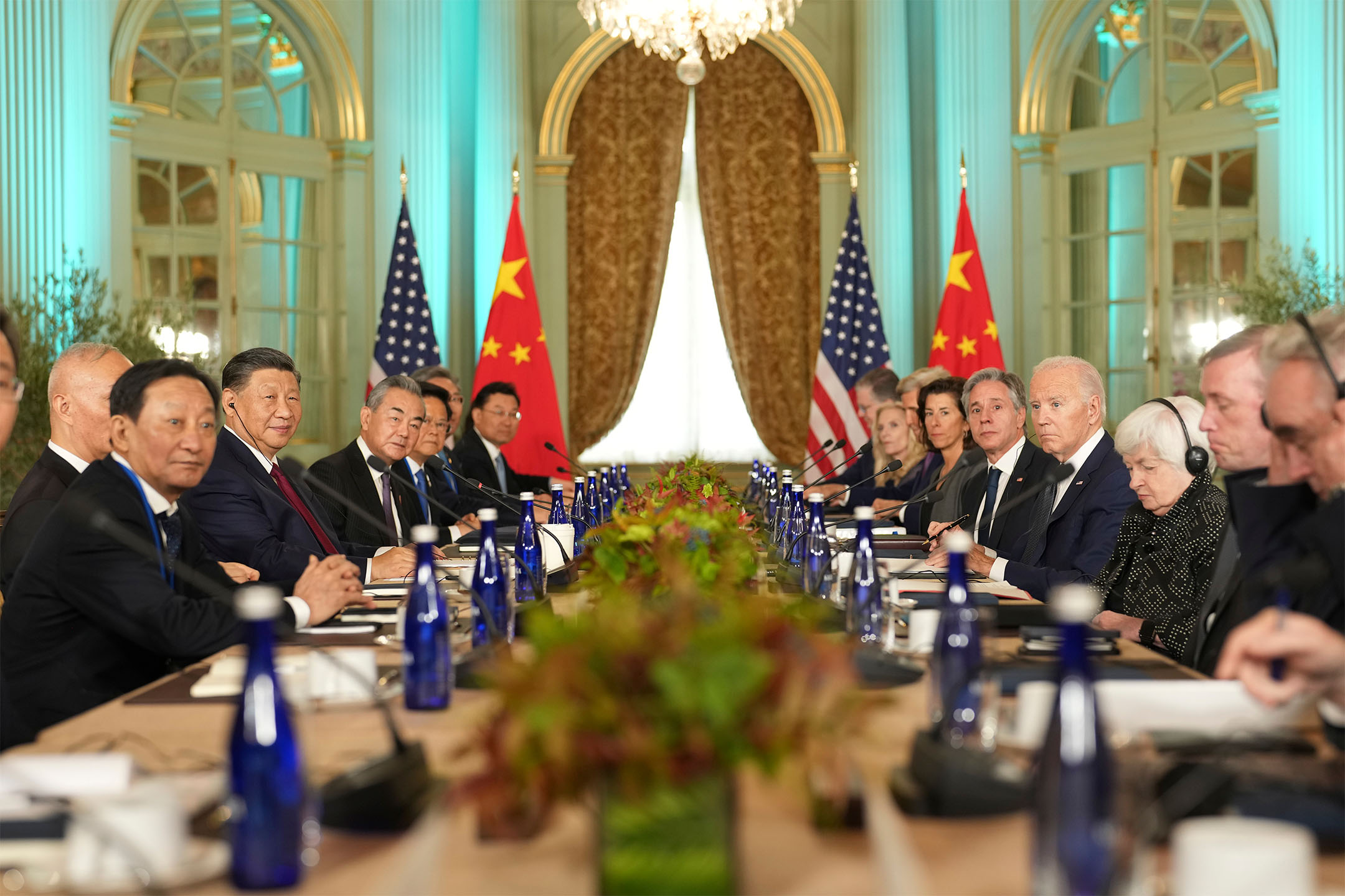 2023年11月15日,美國加州,亞太經濟合作組織會議(APEC)期間, 美國總統拜登會見中國國家主席習近平。攝:Doug Mills/The New York Times via AP, Pool/達志影像
