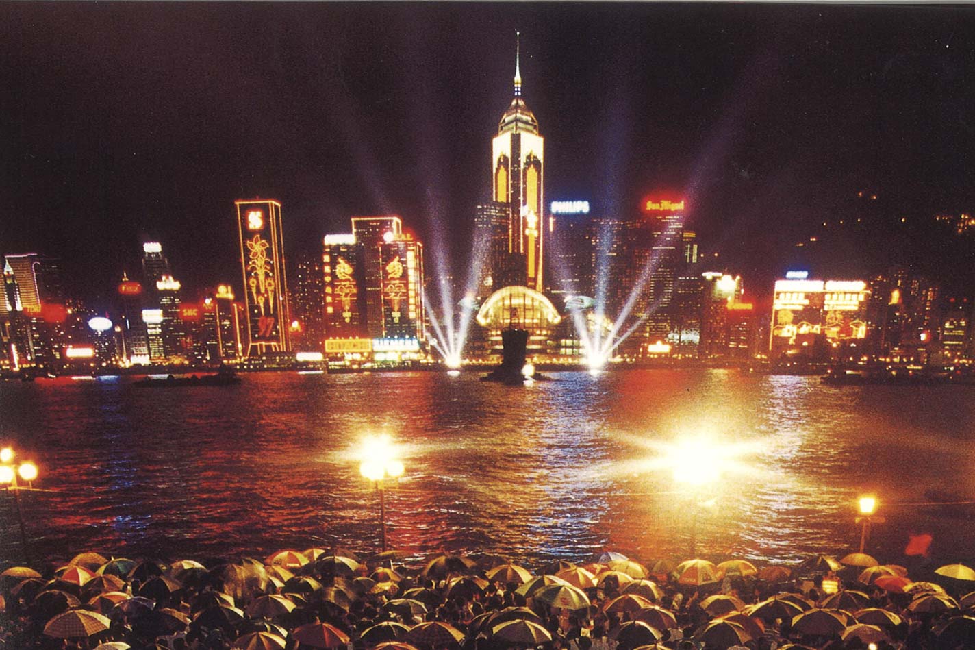 1997年,维港。图:受访者提供