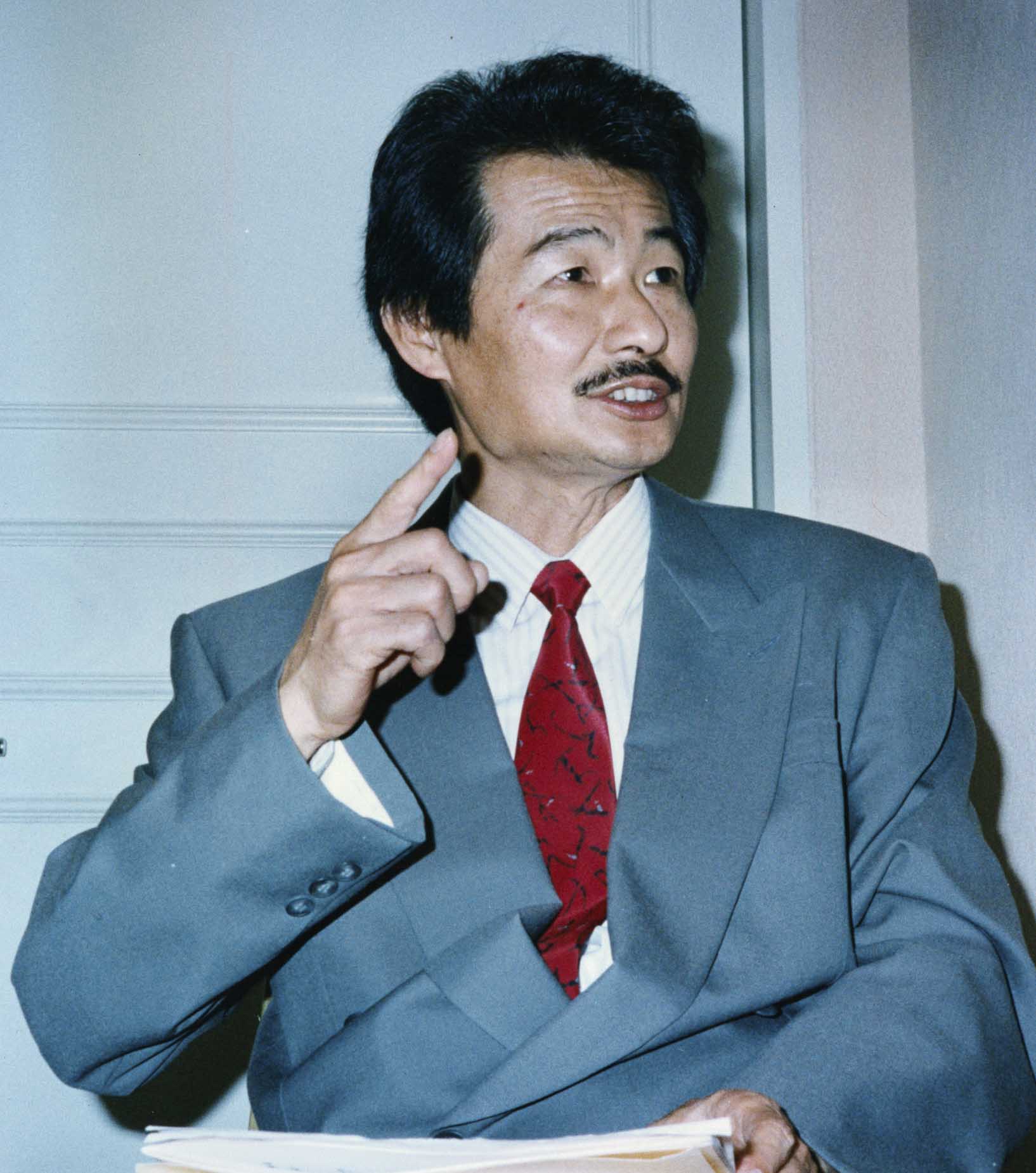 1993年4月,担任台湾立委时期的施明德。摄:Daniel Kwan/South China Morning Post via Getty Images