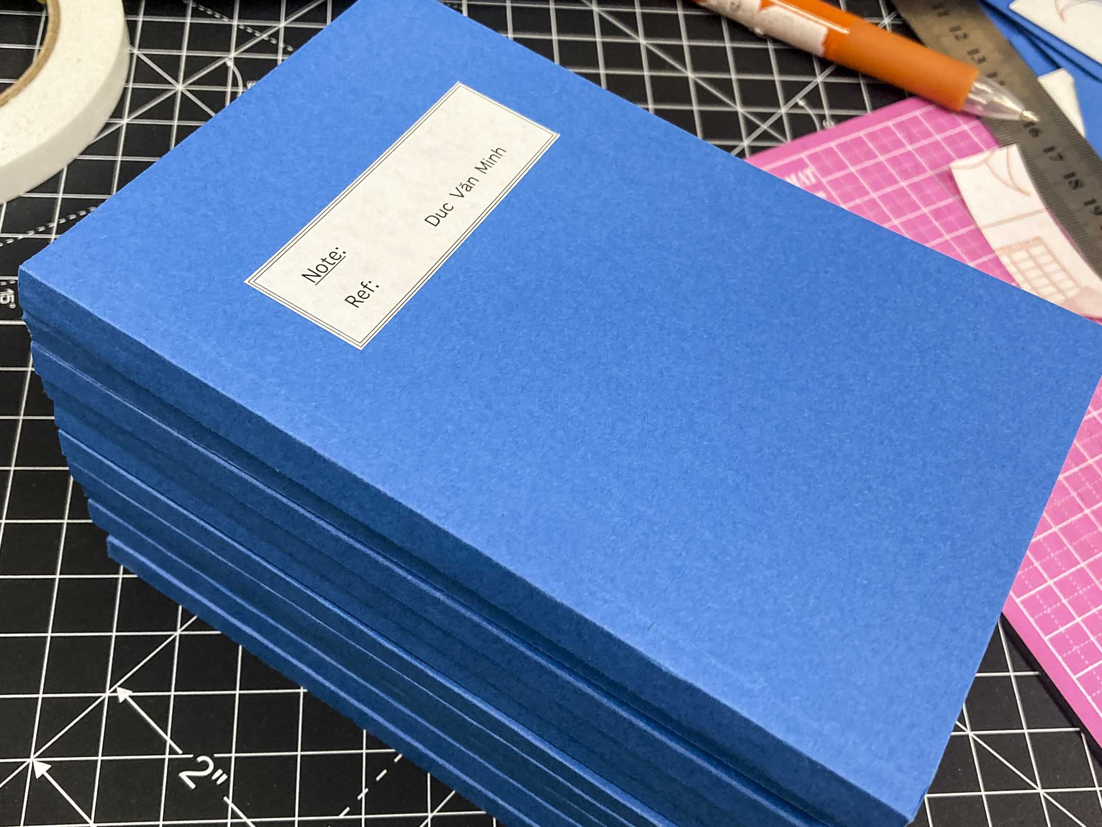 小彭于与越南艺术家 Will Pham 合作的《Duc Văn Minh》。 图:受访者提供