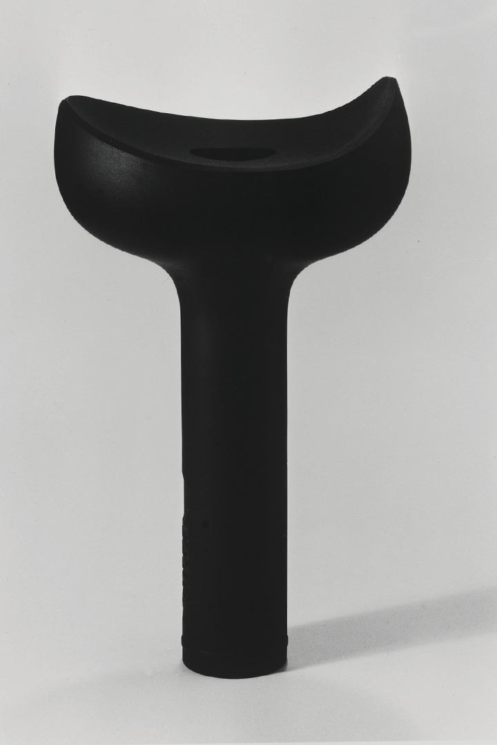 1972札幌冬季奥运会火炬手柄（图：Yanagi Design Office）