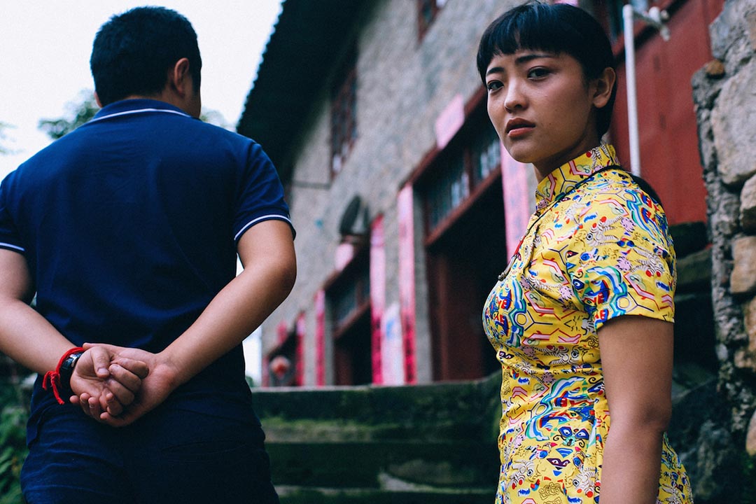女演员郭月被毕赣在短片《金刚经》中的才华打动,加入剧组饰演卫卫的心仪对象洋洋。图片由天画画天提供