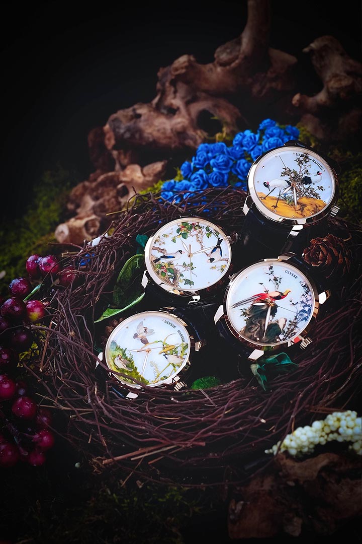 Ulysse Nardin 以清宮著名畫師郎世寧的畫作為題，靠微繪技師一畫一勾地把郎世寧的畫作手繪於貝母錶盤上。