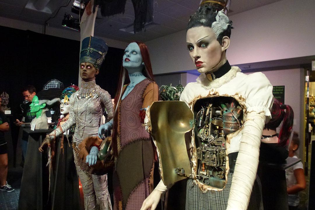 Monsterpalooza 展览有齐形形式式的恐怖公仔,全部真人高度,少点胆量也不会去看。图片由 Monsterpalooza 提供
