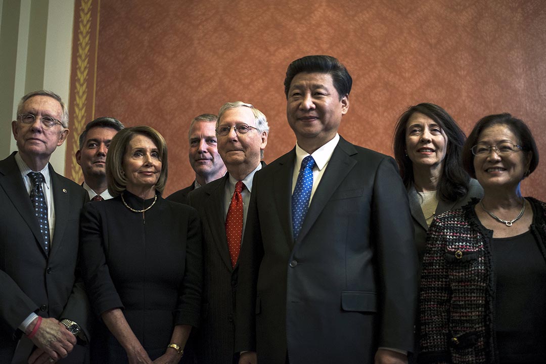 中国国家主席习近平会见美国众议院的各党领袖,包括议院少数党领袖南希.佩洛西(左二)。摄 : James Lawler Duggan/REUTERS