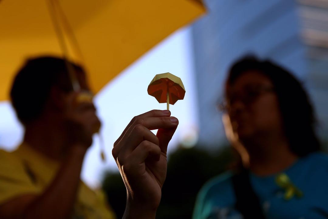 雨傘運動一周年,市民回到金鐘佔領區參與由民陣及學聯等團體舉辦的紀念集會。攝 : 盧翊銘/端傳媒