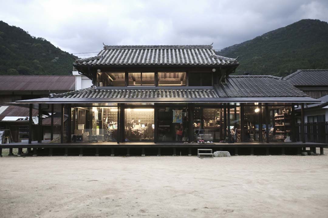 Plat Ease的分部,由神山町一幢90年的古民家改建而成。
图片由作者提供