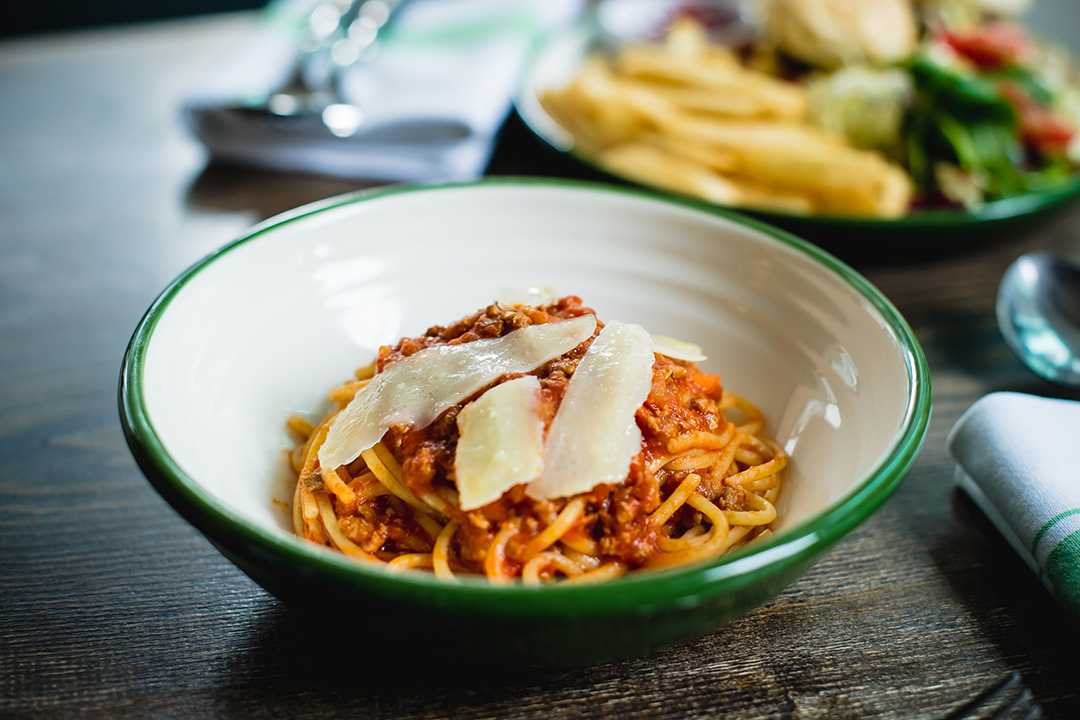 Spag Bol ($75) 茄汁意粉很香,加几片芝士,更惹味。