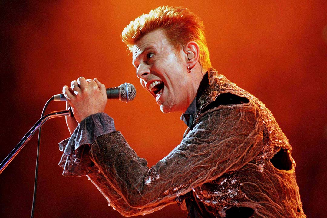 黄耀明认为 David Bowie 的最后一张专辑将黑暗用最华丽的方式呈现出来。摄：Stringer/REUTERS