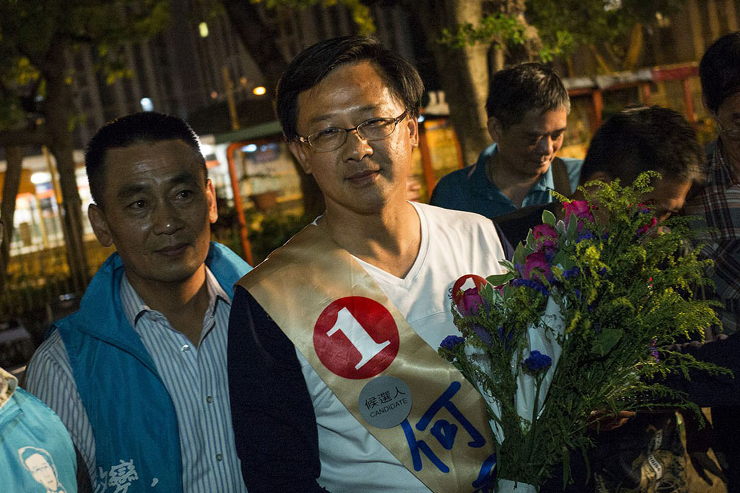 有六名候選人競爭的屯門樂翠選區最終由何君堯勝出。攝：林亦非/端傳媒